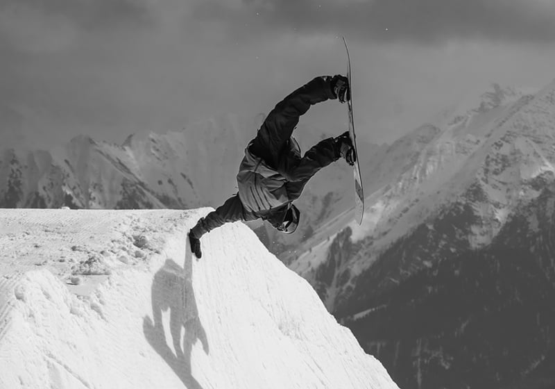 Korua Shapes Snowboard Wallpaper