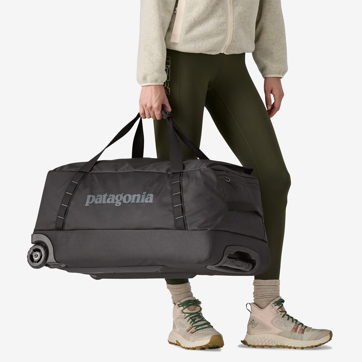 Patagonia - Black Hole Matte Wheeled Duffel Bag 70L
