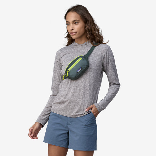 Patagonia - Ultralight Black Hole Mini Hip - Nouveau Green – Haven Surf