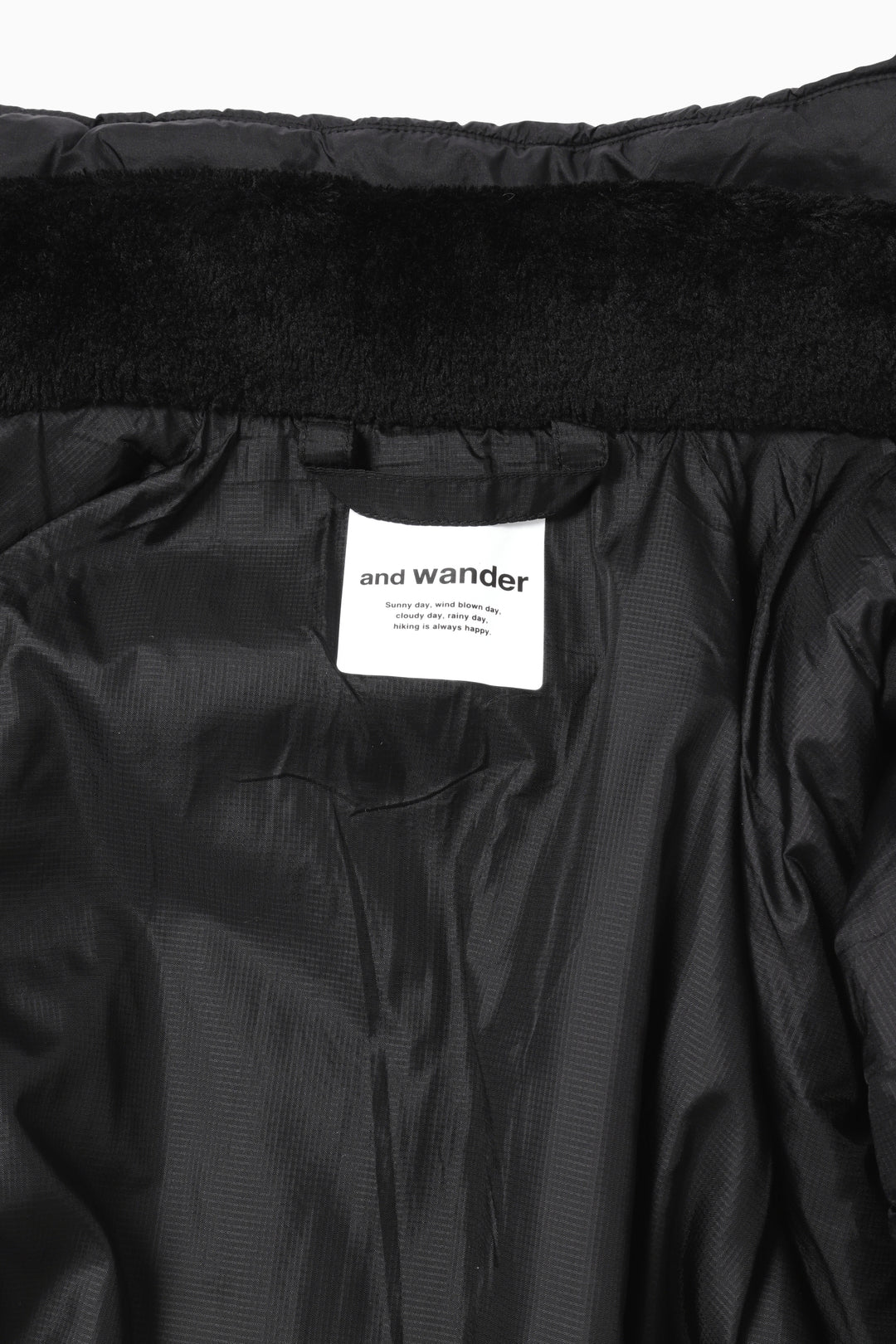 【IENA】PRIMALOFTフィールドコート　ブラック and wander - Ripstop Primaloft Insulation Coat - Black