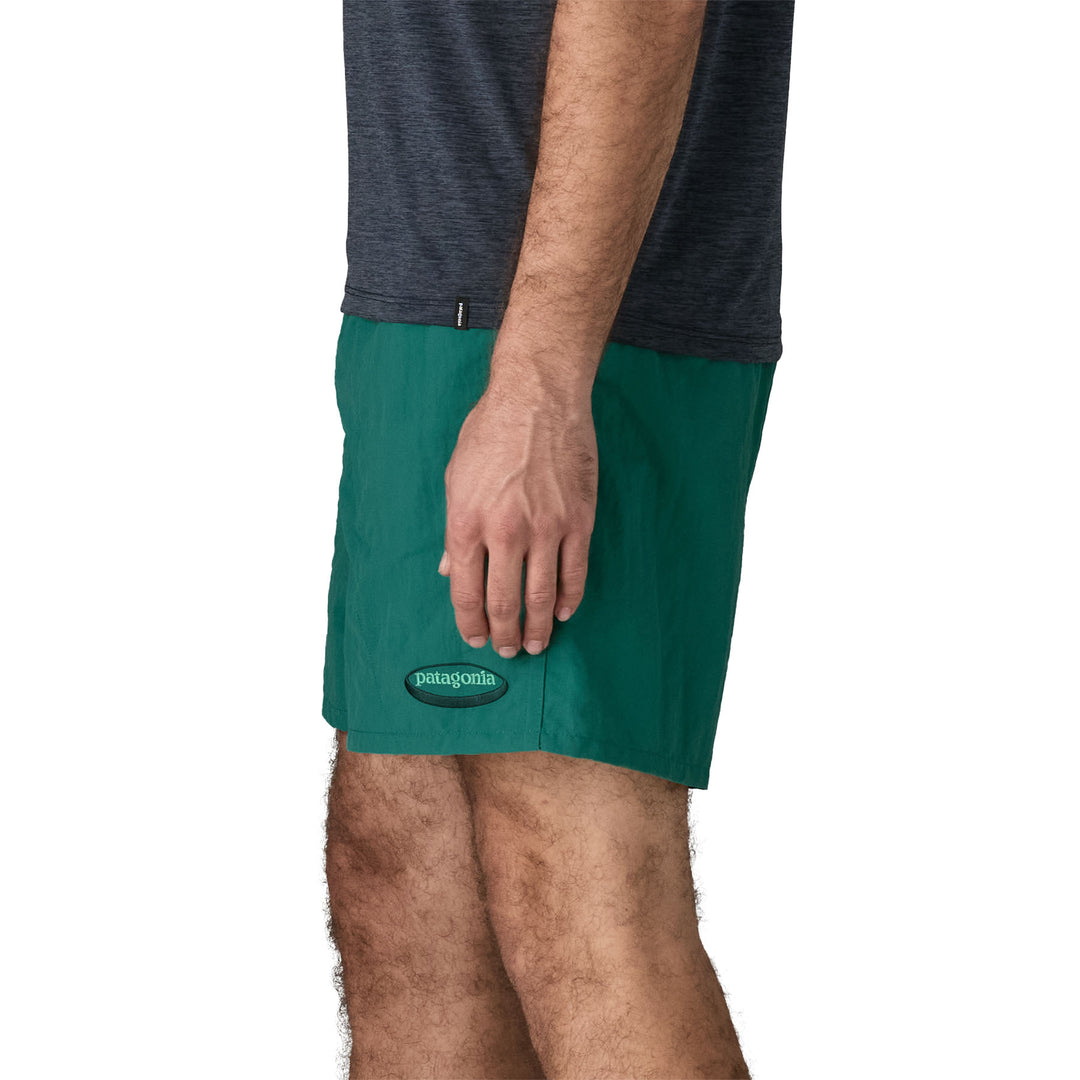 Patagonia - M's Baggies Shorts - 5 in. - '95 Oval Logo: Gem Green
